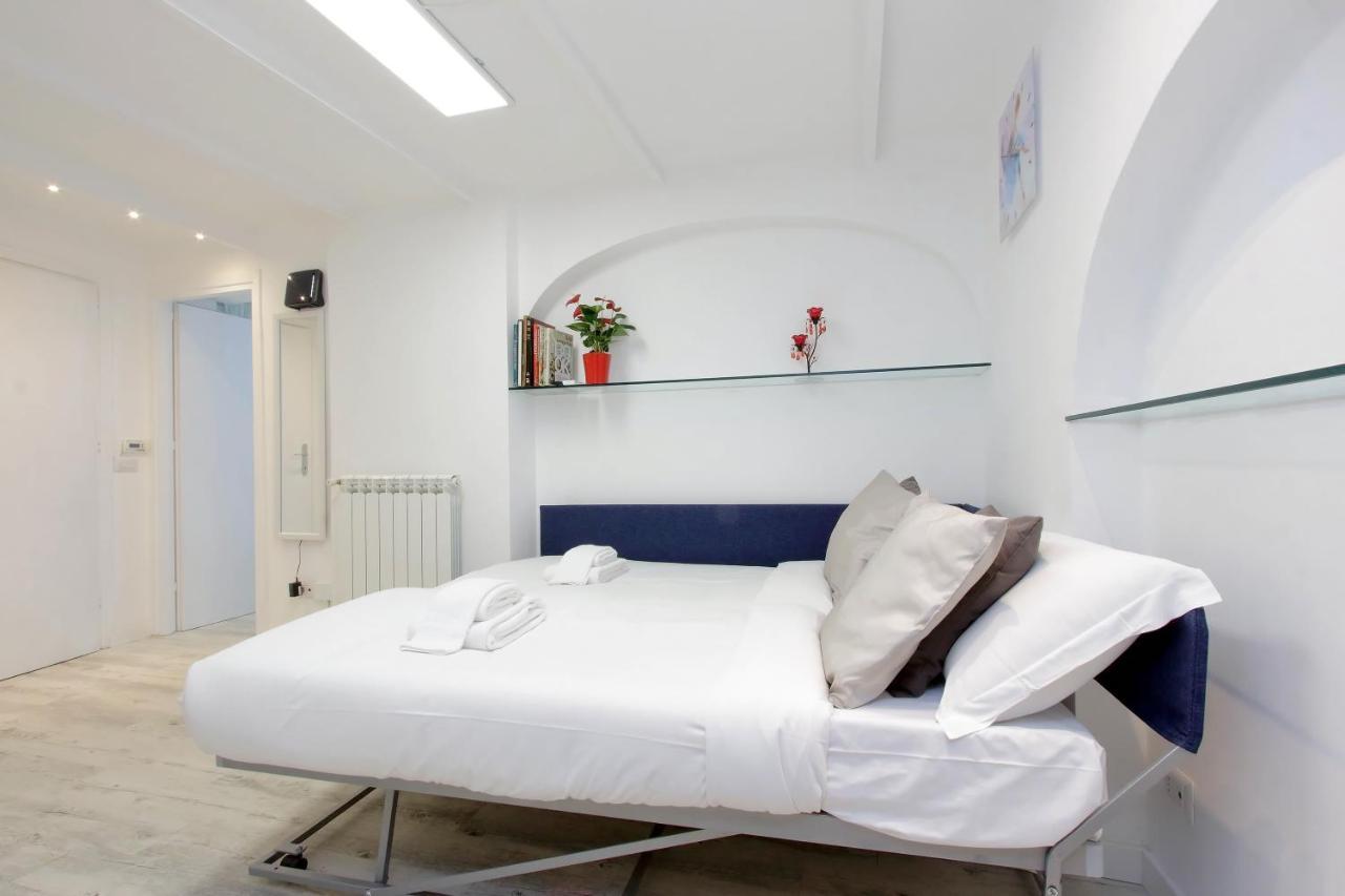 Ych-Confortevole Suite Al Colosseo Rzym Zewnętrze zdjęcie